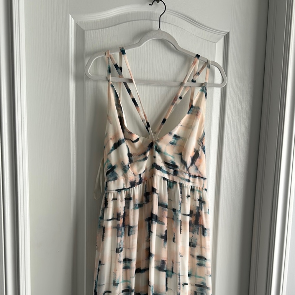 RW&CO. Tan Pink Sleeveless V-Neck Sundress